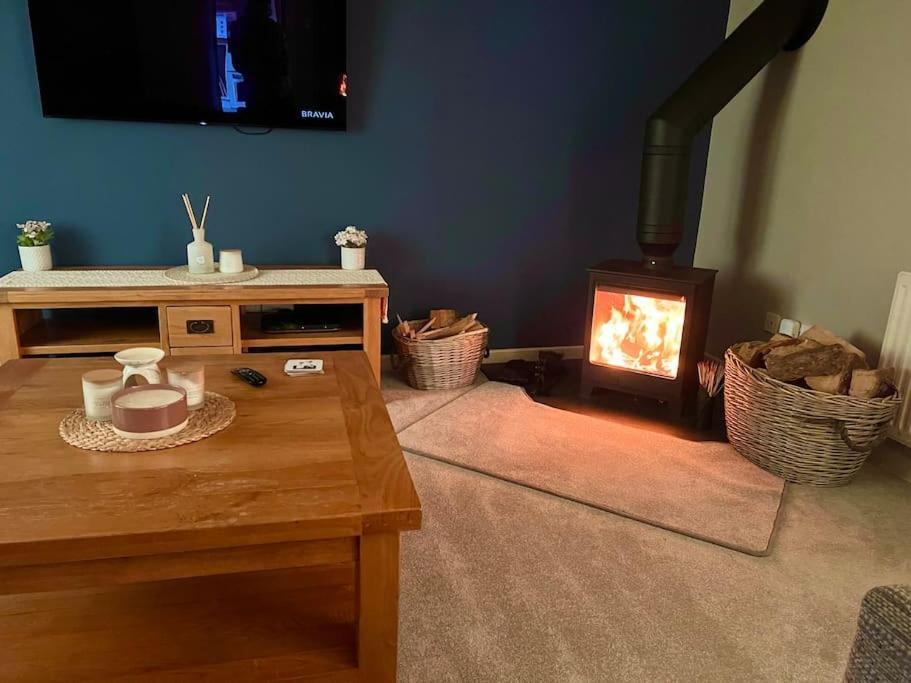 Countryside Converted Barn With Hot Tub نيوتن أبوت المظهر الخارجي الصورة