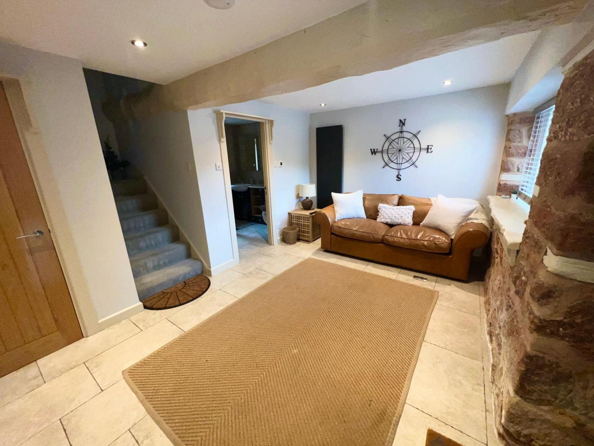 Countryside Converted Barn With Hot Tub نيوتن أبوت المظهر الخارجي الصورة